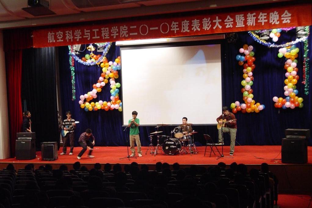 调教母狗